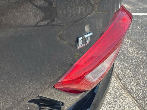 Used 2016 Chevrolet Cruze LT FWD image 40