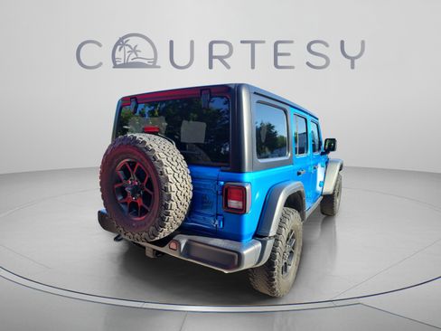 Used 2024 Jeep Wrangler Unlimited Sport AWD/4WD image 3