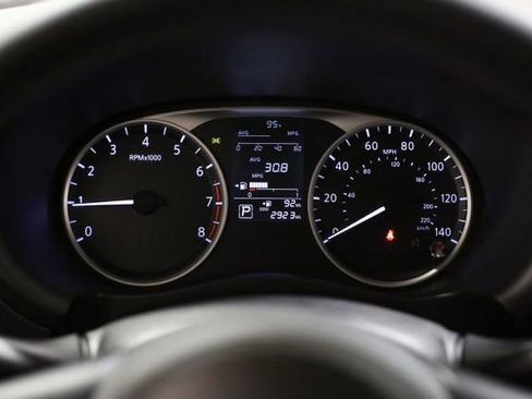 Certified 2025 Nissan Kicks Play S image 20