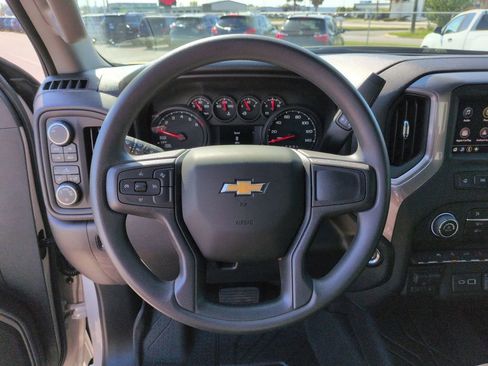 New 2026 Chevrolet Silverado 1500 Custom AWD/4WD image 13