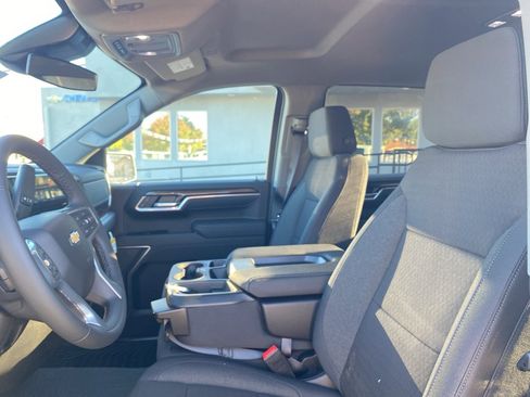 New 2026 Chevrolet Silverado 1500 LT image 24