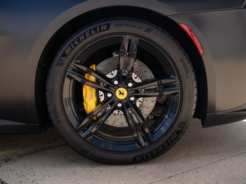 Certified 2018 Ferrari GTC4Lusso AWD/4WD image 16