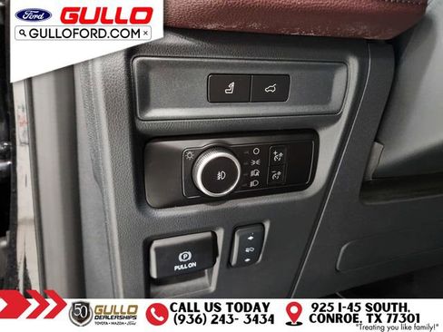 Used 2023 Ford Expedition Max Limited image 23