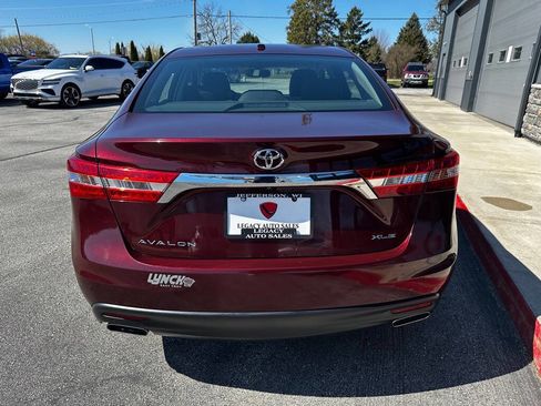 Used 2014 Toyota Avalon XLE Touring image 4