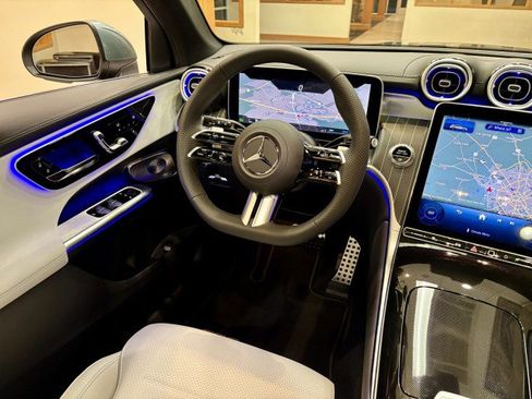 New 2026 Mercedes-Benz GLC 300 GLC 300 image 10