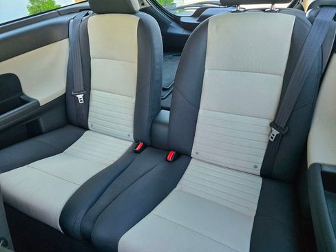 Used 2011 Volvo C30 T5 FWD image 11