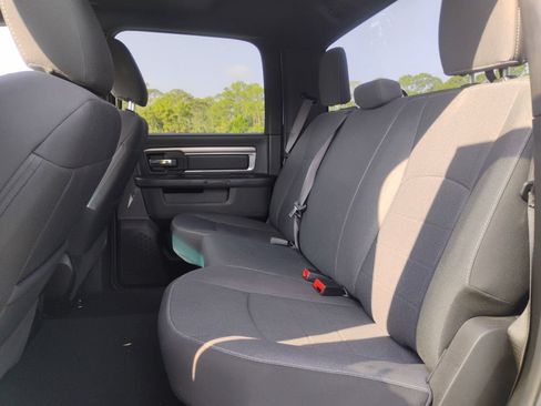 Used 2024 RAM 1500 Warlock AWD/4WD image 11
