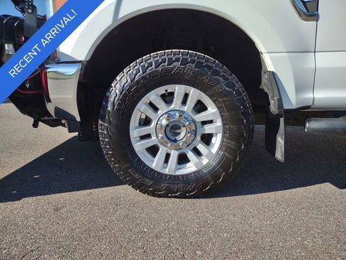 Used 2017 Ford F350 XLT w/ FX4 4x4 Off Road Package image 26