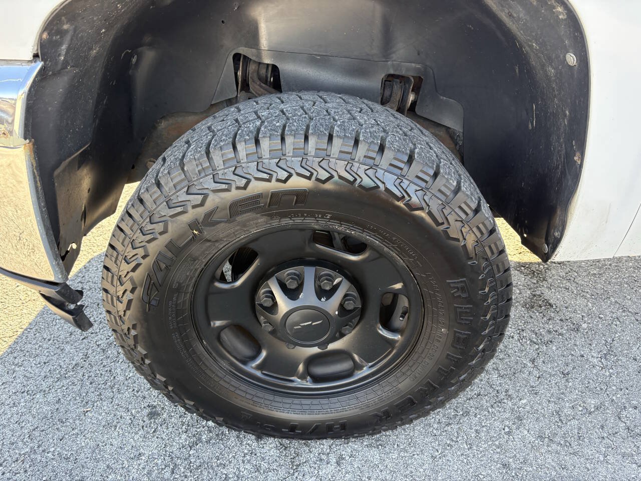 Used 2011 Chevrolet Silverado 2500 W/T AWD/4WD image 10