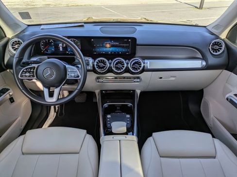 Used 2022 Mercedes-Benz GLB 250 image 16