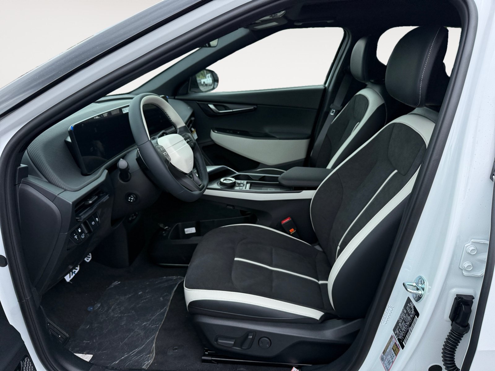 New 2026 Kia EV6 GT-Line AWD/4WD image 10
