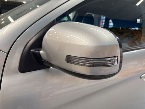 Used 2024 Mitsubishi Outlander Sport SE image 13