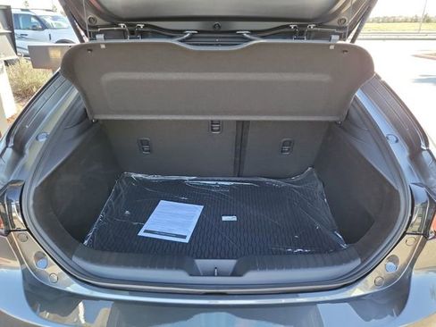 New 2026 MAZDA MAZDA3 2.5 S Hatchback w/ Premium Pkg FWD image 21