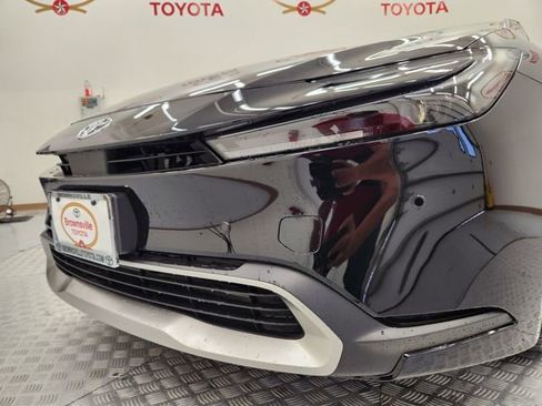 New 2026 Toyota Prius Plug-In Hybrid image 12