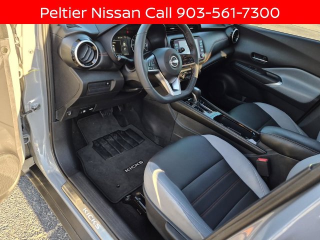 Certified 2024 Nissan Kicks SR w/ SR Premium Package FWD image 17