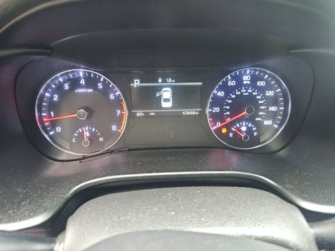 Used 2022 Kia Forte GT-Line FWD image 10
