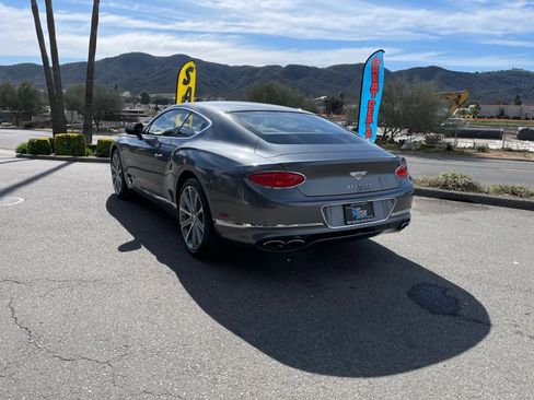 Used 2020 Bentley Continental GT image 7