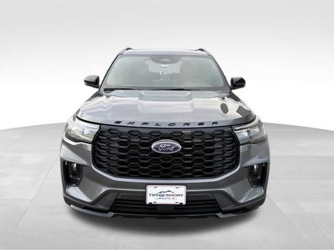 New 2026 Ford Explorer ST-Line AWD/4WD image 7