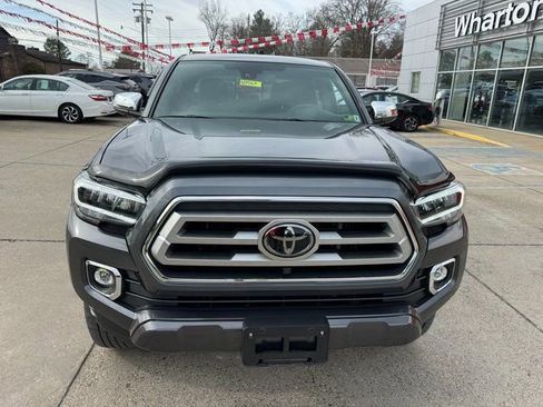 Used 2021 Toyota Tacoma Limited image 12