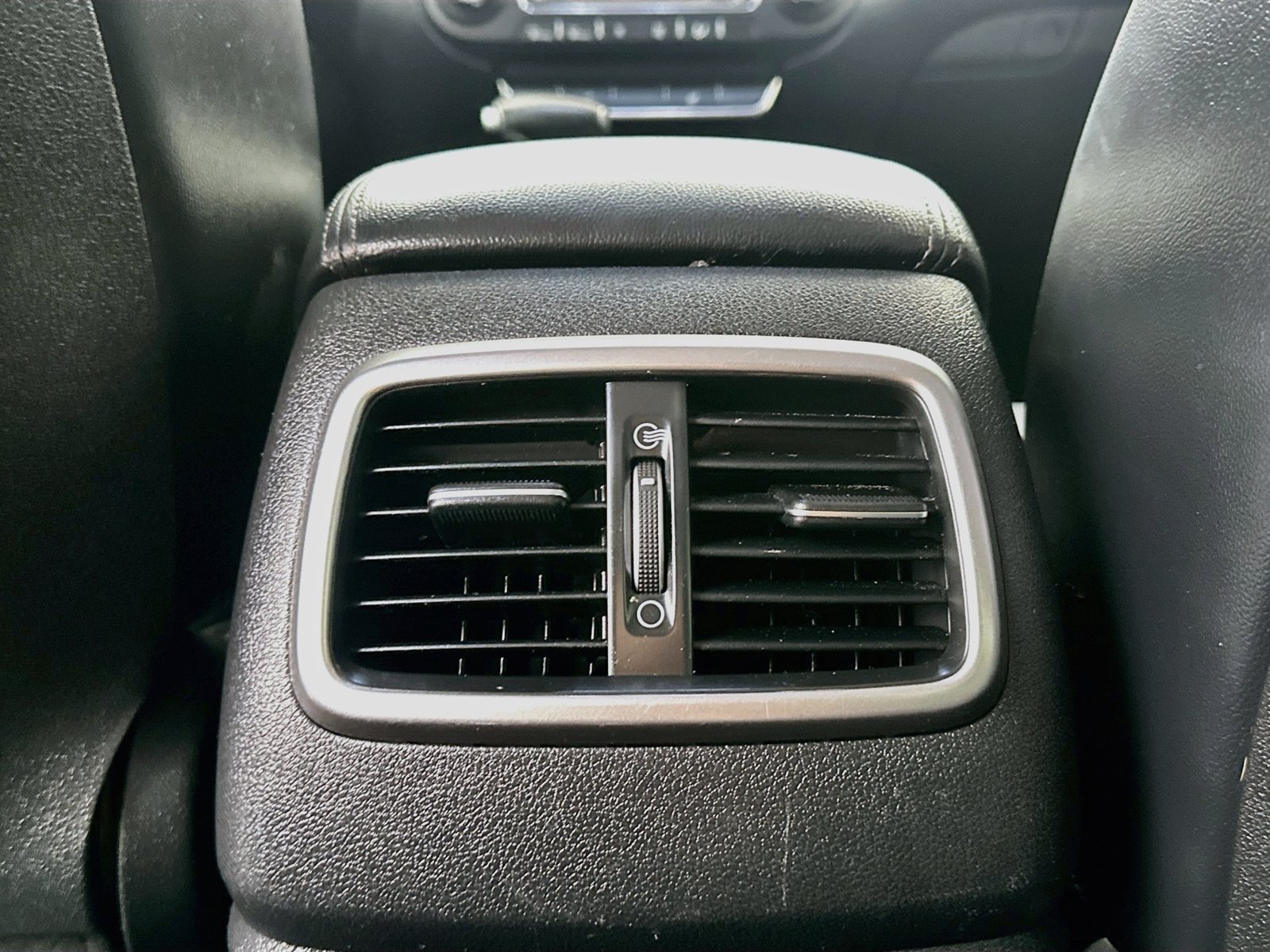 Used 2019 Kia Sorento EX FWD image 25