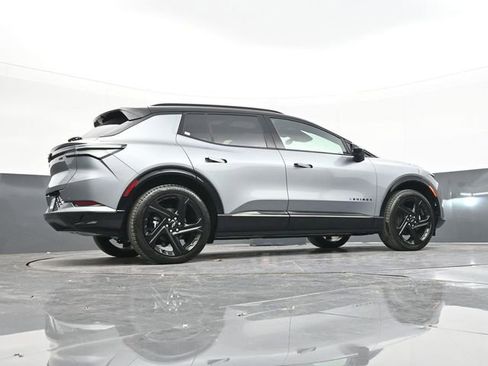 New 2026 Chevrolet Equinox EV RS image 43