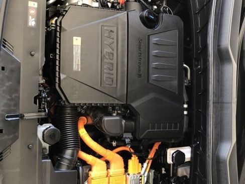 Certified 2024 Kia Niro LX image 19