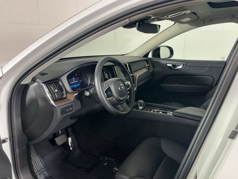 Used 2023 Volvo XC60 T8 Plus w/ Climate Package AWD/4WD image 11