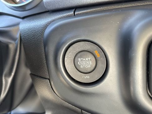 Used 2023 Jeep Gladiator Mojave w/ LED Lighting Group image 20