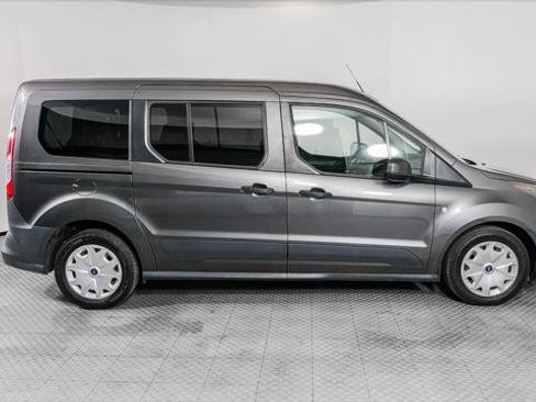 Used 2016 Ford Transit Connect XL image 8