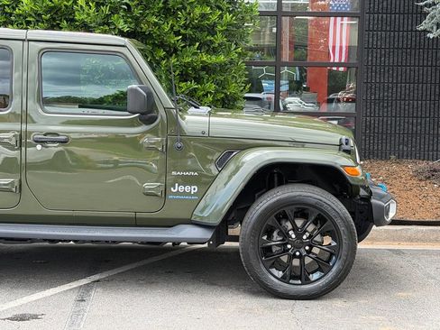 Used 2023 Jeep Wrangler Unlimited Sahara w/ Cold Weather Group AWD/4WD image 23