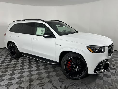 New 2025 Mercedes-Benz GLS 63 AMG 4MATIC image 2