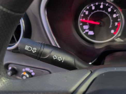 Used 2021 Chevrolet Blazer LT image 21