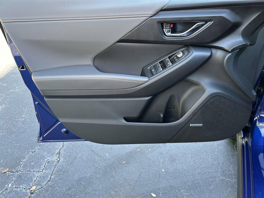 New 2026 Subaru Crosstrek 2.5i Limited w/ Crosstrek Mirror Package AWD/4WD image 14