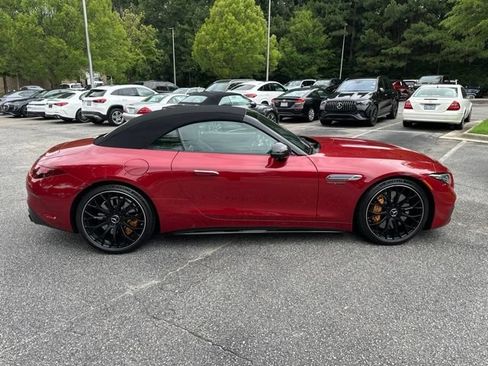Used 2022 Mercedes-Benz SL 63 AMG 4MATIC image 4