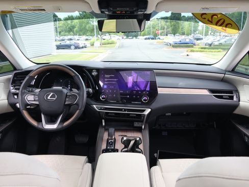Used 2023 Lexus RX 350 FWD w/ Accessory Package (Z1) image 29