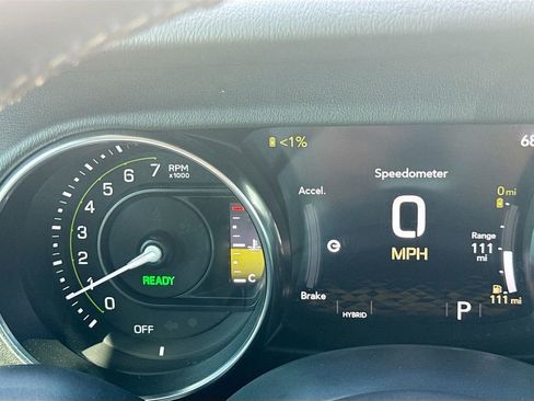 Used 2022 Jeep Wrangler Unlimited Sahara image 16