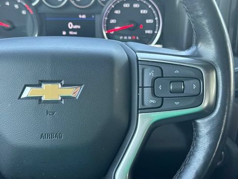 Used 2022 Chevrolet Silverado 1500 LT w/ Bed Protection Package AWD/4WD image 25