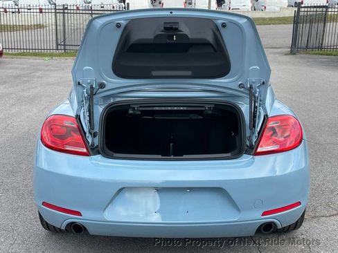 Used 2013 Volkswagen Beetle Turbo 60's Edition image 29