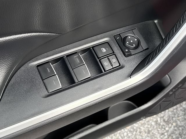 Used 2025 Toyota RAV4 XLE w/ Convenience Package FWD image 35