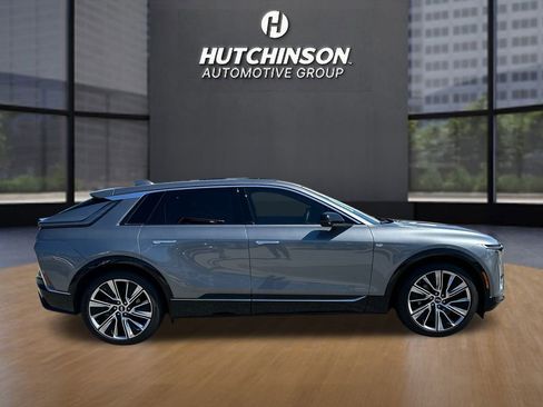 Certified 2023 Cadillac Lyriq 2WD image 8