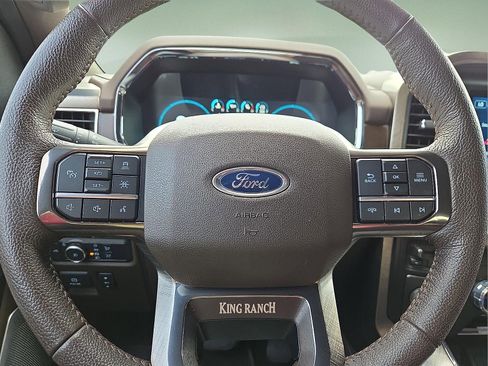 Used 2022 Ford F150 King Ranch w/ Equipment Group 601A High RWD image 24