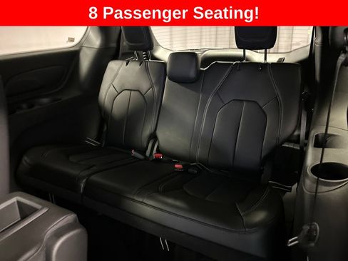 New 2026 Chrysler Pacifica Select FWD image 21
