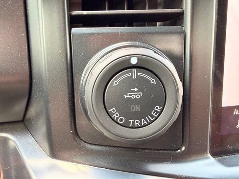 Used 2026 Ford F450 King Ranch w/ Chrome Package AWD/4WD image 33