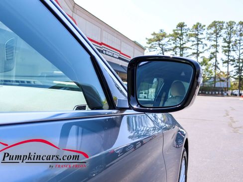 Used 2021 BMW 530i xDrive w/ Convenience Package AWD/4WD image 19