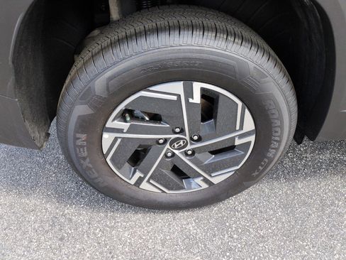 New 2026 Hyundai Tucson Blue SE image 10