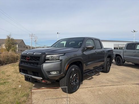 New 2026 Nissan Frontier PRO-4X w/ Tow Package image 2