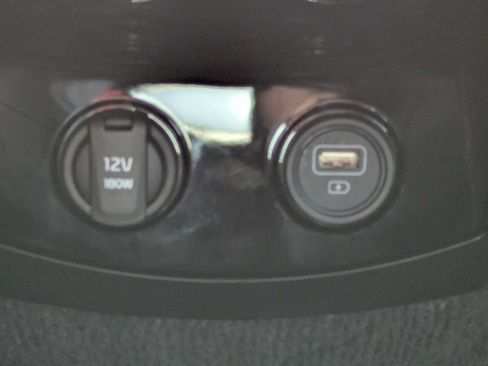 Certified 2022 Kia Sorento SX FWD image 23