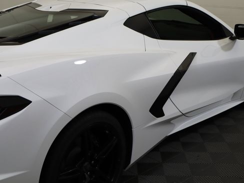 Used 2020 Chevrolet Corvette Stingray Preferred Cpe w/ 2LT Preferred Equipment Group image 7