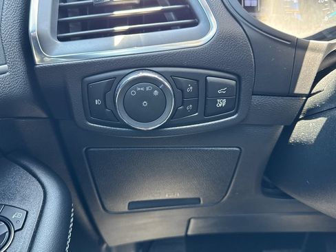 Used 2024 Ford Edge Titanium w/ Equipment Group 301A AWD/4WD image 20