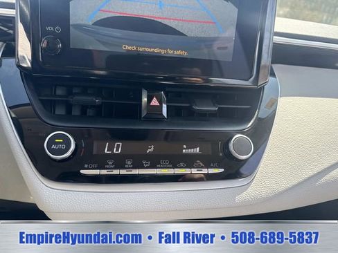 Used 2024 Toyota Corolla LE FWD image 22